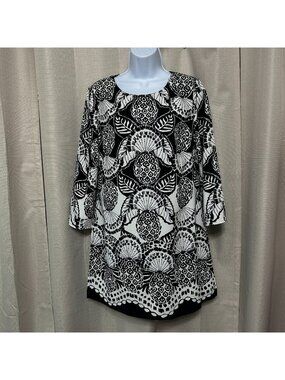 Lilly Pulitzer Annwyn Long Sleeve Romper Women's Size 8 Pineapple Princess NWT